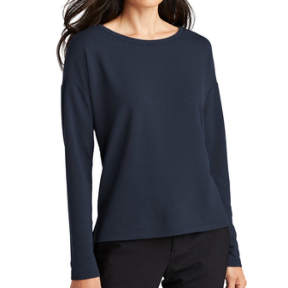 NWOT! Women's Stretch Drop Shoulder Navy Pullover